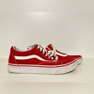 Low Red Vans Sneakers